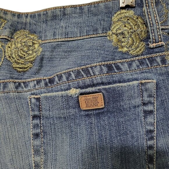 Guess Womens Size 32 Jeans Denim Embroidered Gold Roses Bootcut Factory Fade - Picture 12 of 15